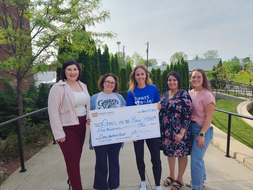 Dubois County Chamber Awards Quarterly Non-Profit Grant to Girls on the Run of Southwest Indiana