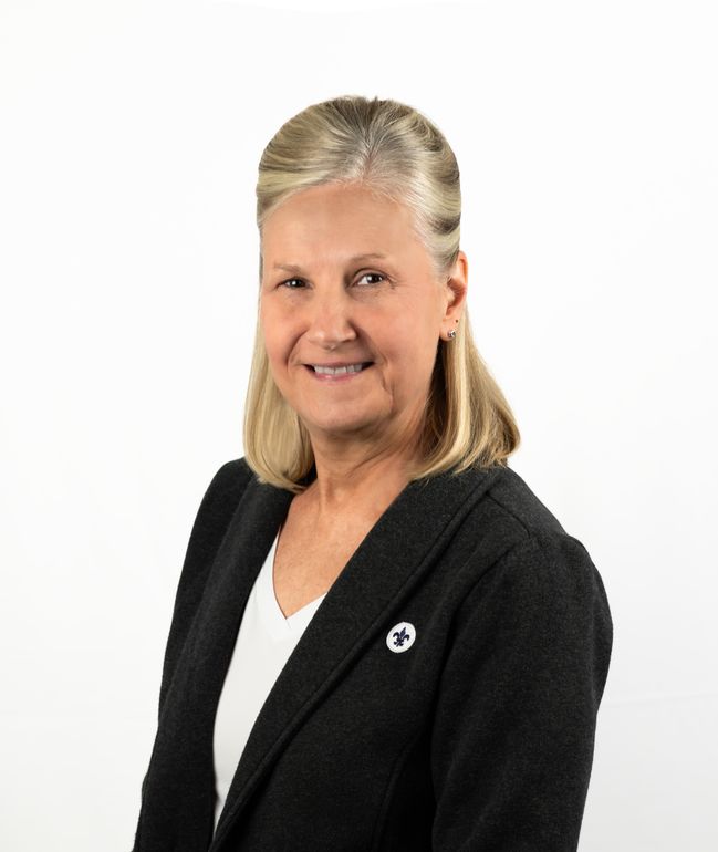 Annette Mehringer will retire after 18 year s at Springs Valley Bank & Trust Company