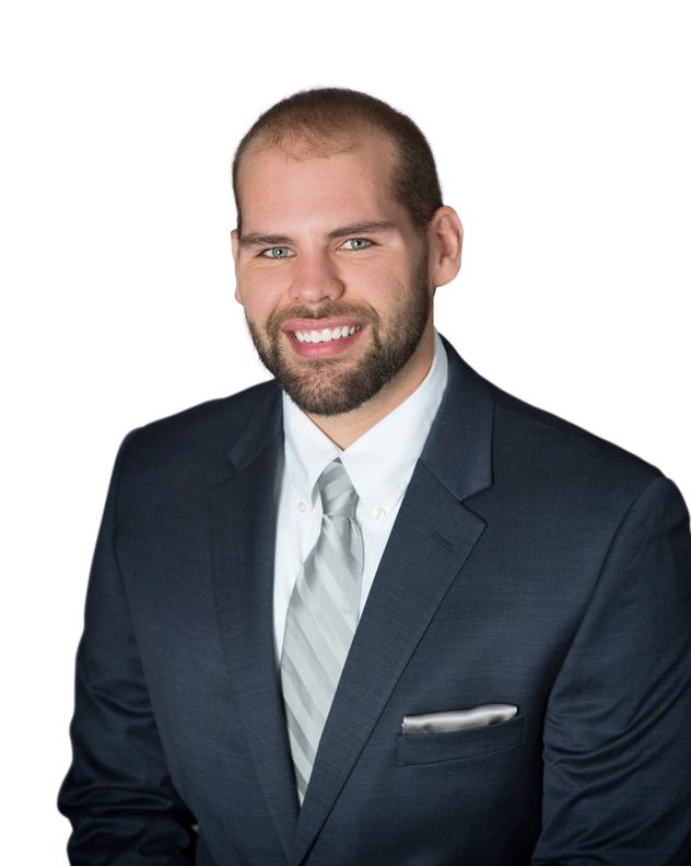 Darek Turpin Graduates from the Stonier Graduate School of Banking & Earns Wharton Leadership Certificate