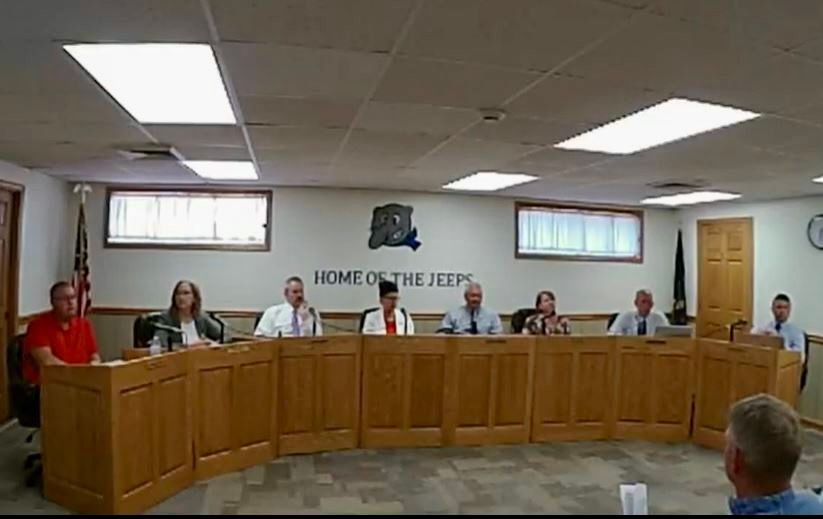 Northeast Dubois Schools Adopt Bell-to-Bell Personal Wireless Device Policy