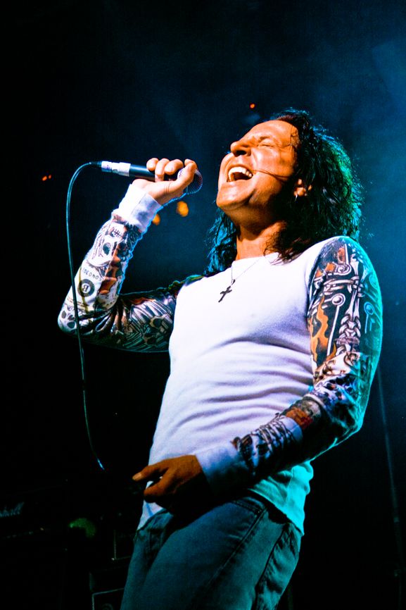 Don’t Stop Believin’:  former Journey lead singer to close out Lincoln Amphitheatre’s Saturday evening offerings September 26