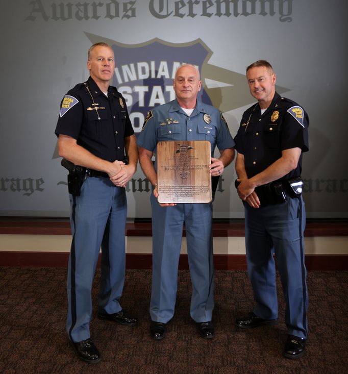 Master Motor Carrier Inspector Kevin Bowsman Awarded 2025 Motor Carrier Inspector of the Year
