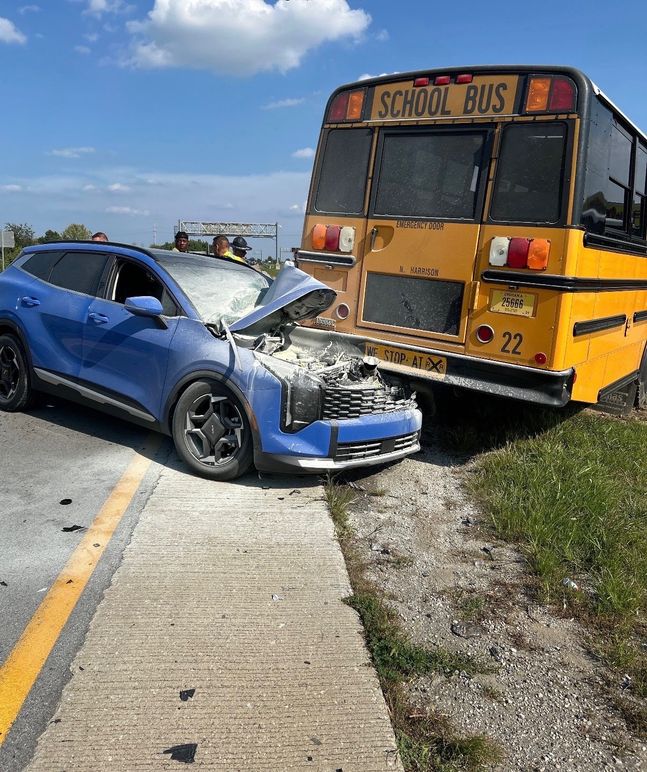 School Bus Crash on I-265 Sends Two Juveniles to Hospital