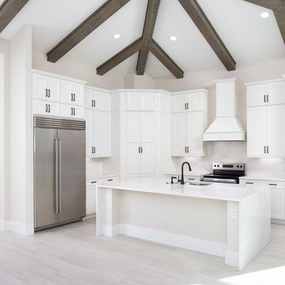Grand_Wayfarer_Kitchen_RHP.jpg