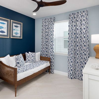 Hula_Guest_Bed1000x667.jpg