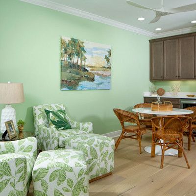 WEB_Breeze_Bay_Den_by_Rob_Harris.jpg