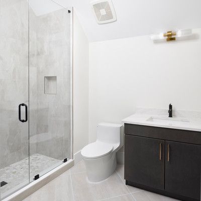 WEB Grand Spinnaker Ensuite Bath 2_RHP.jpg