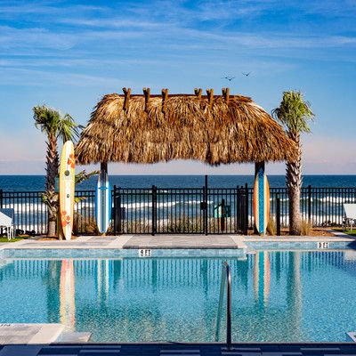 WEB_LMD_Pool_Detail_by_Rob_Harris_2030_web.jpg