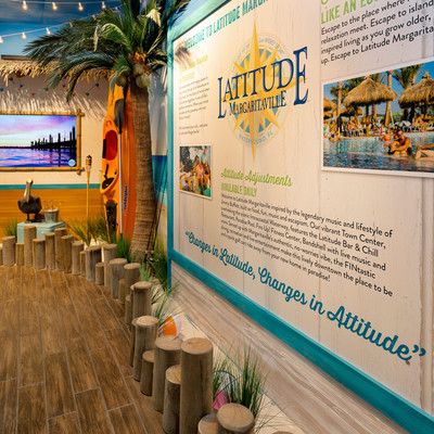 Large information stand