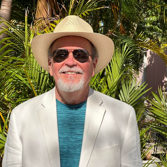 8:00pm : Roger Bartlett