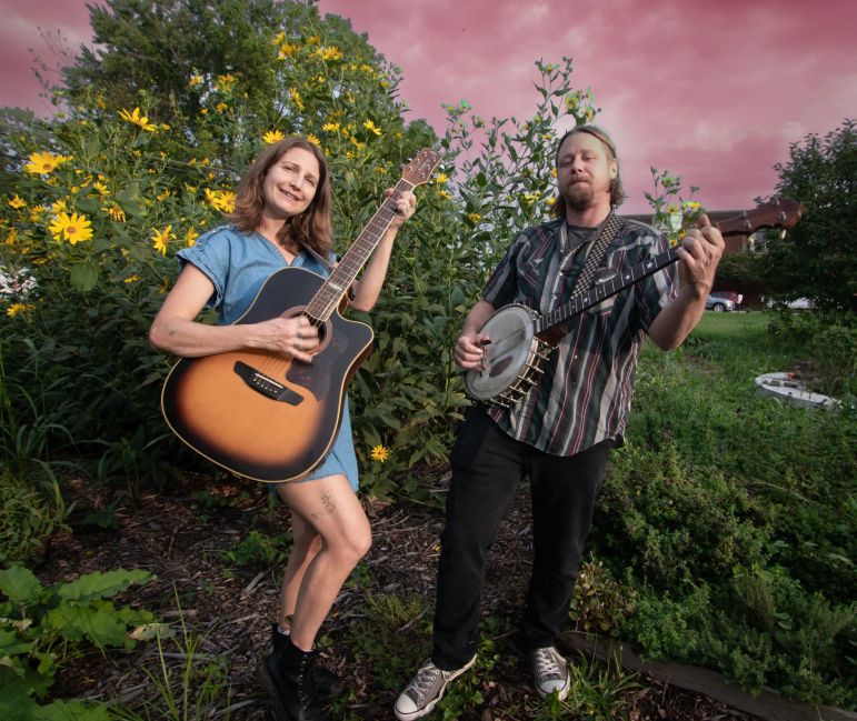 7:00-10:00pm : Snowbird Street Band