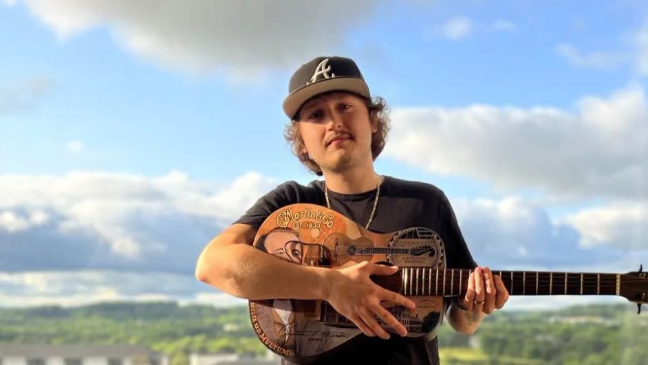 6:00-9:00pm : Josh Watford