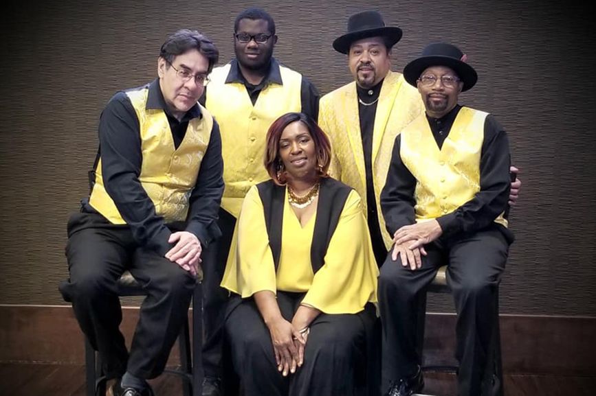 D'elegantz Band