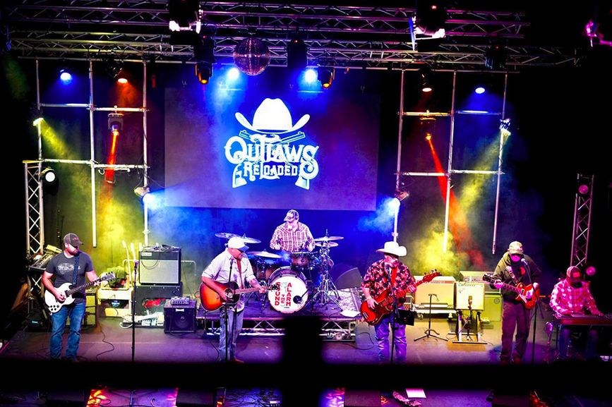 Outlaws Reloaded