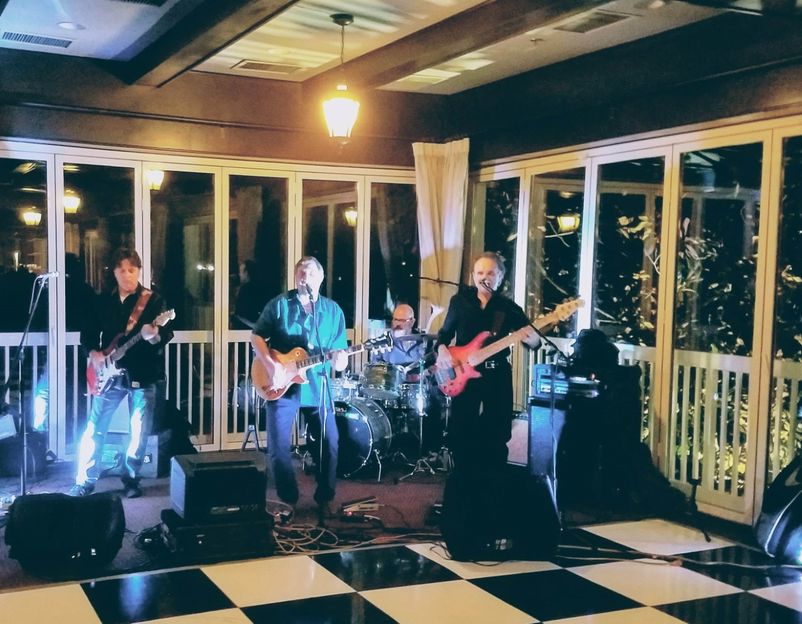 10pm-CL : AC Drive Band