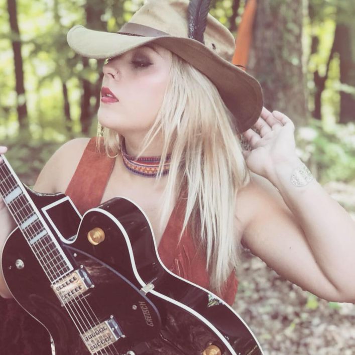 1:00-5:00pm : Chloe Litton