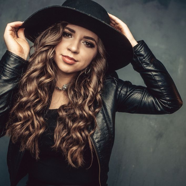 5:00-9:00pm : Macy Tabor