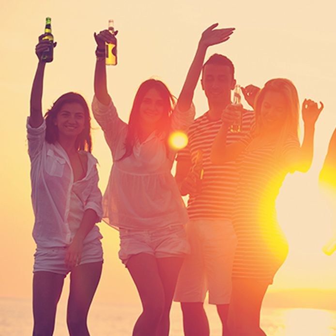 1pm-5pm : Beach Party