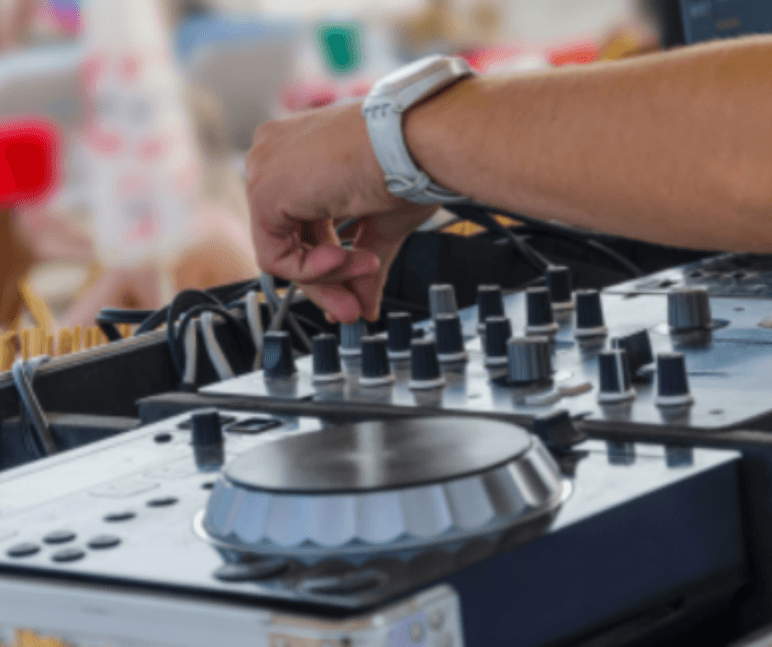 Lakeside Pool DJ on the Deck Labor Day Weekend