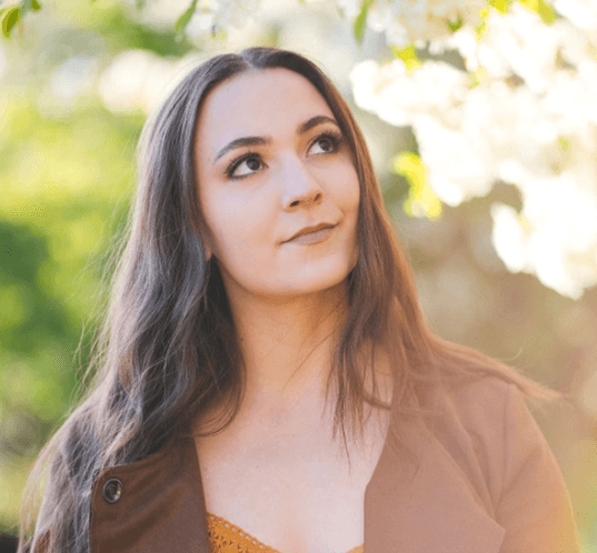 5:00-9:00pm : Kat Rivers Duo