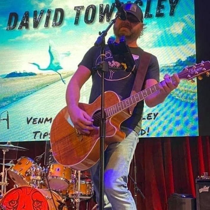 7:00-10:00pm : David Townsley