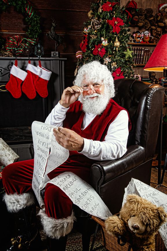 12:00 - 2:00PM: Lunch with Santa