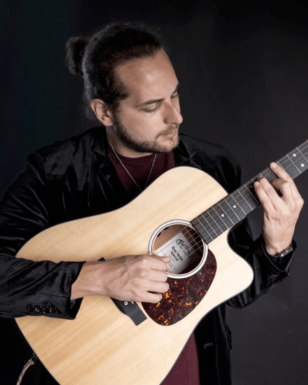 6:00-10:00pm : Jeremy Adam