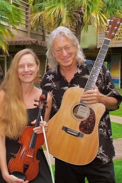 8:00-11:00pm : Gillerins Island Band