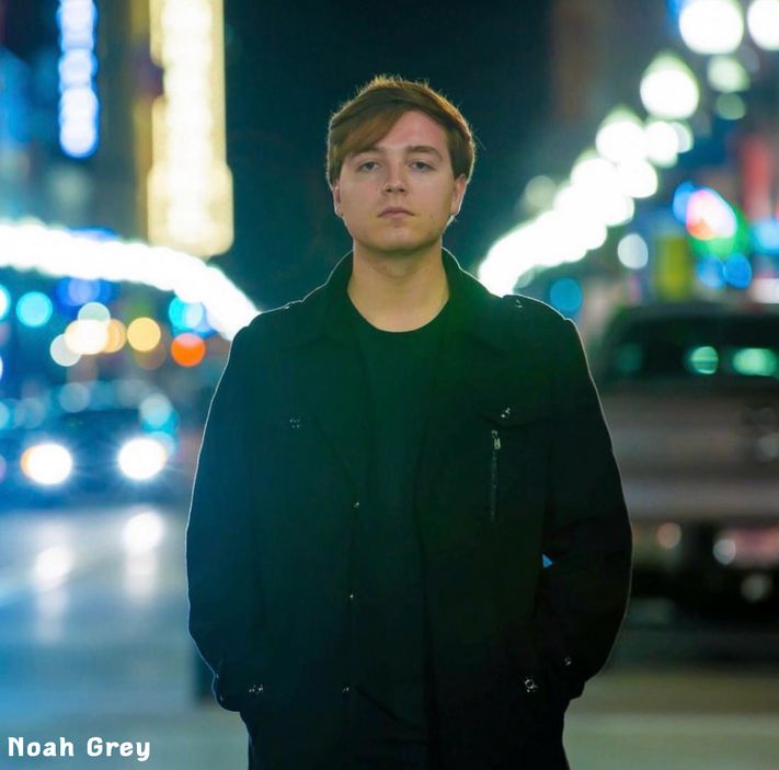 2:00-5:00 PM Noah Gray Performance