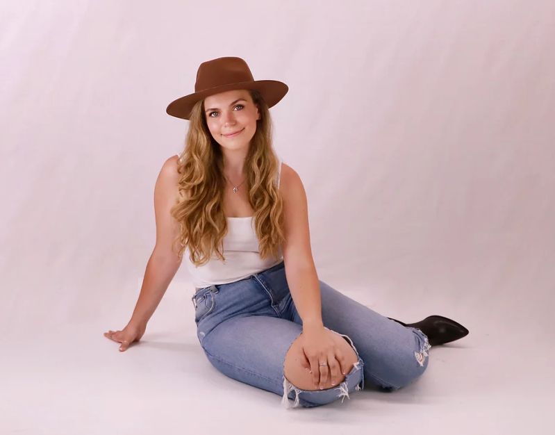 4:15pm : Morgan Ashley