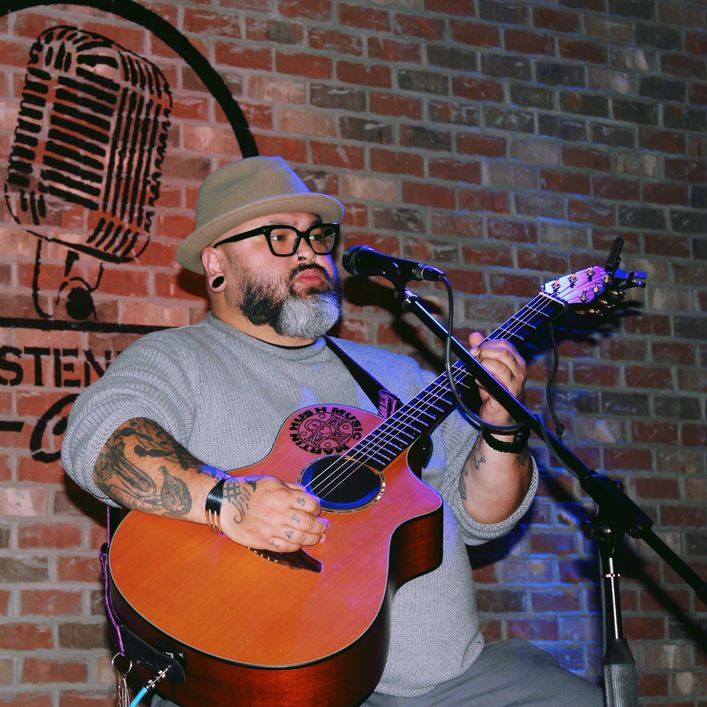 6:00-9:00 PM Martin Hush Performance
