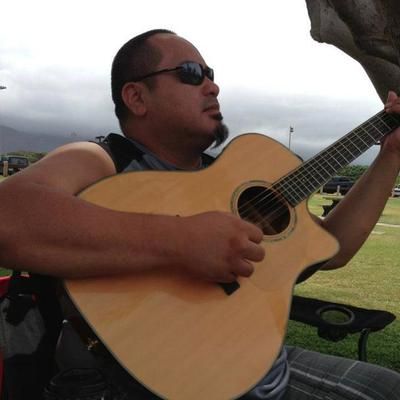 7pm-10pm : Kaniela Q
