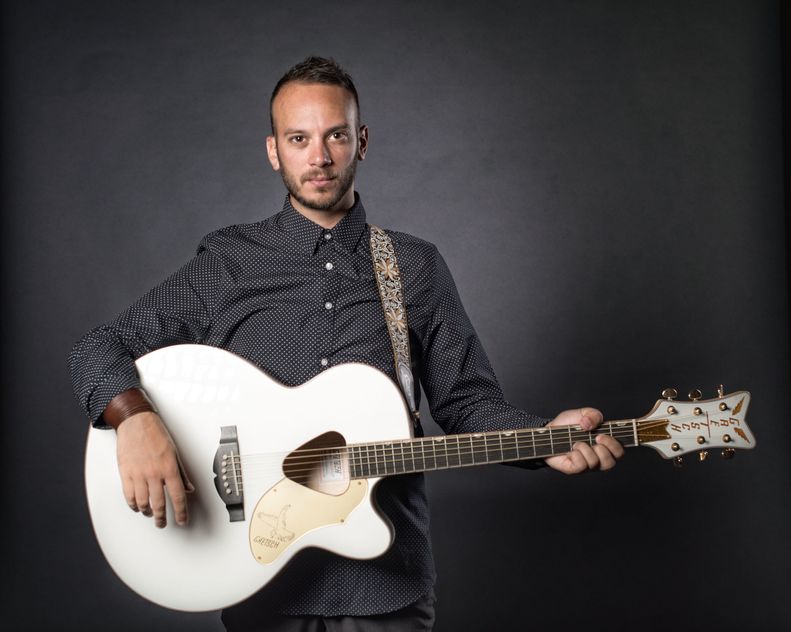 5:30pm-8:30pm : Eric Butler