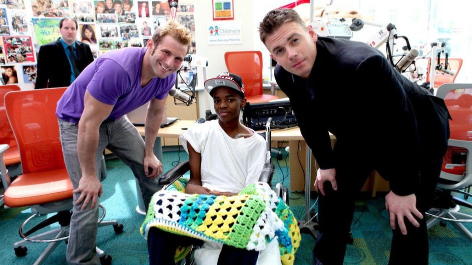 WWE Superstars Zack Ryder and Alex Riley Visit CHOA!