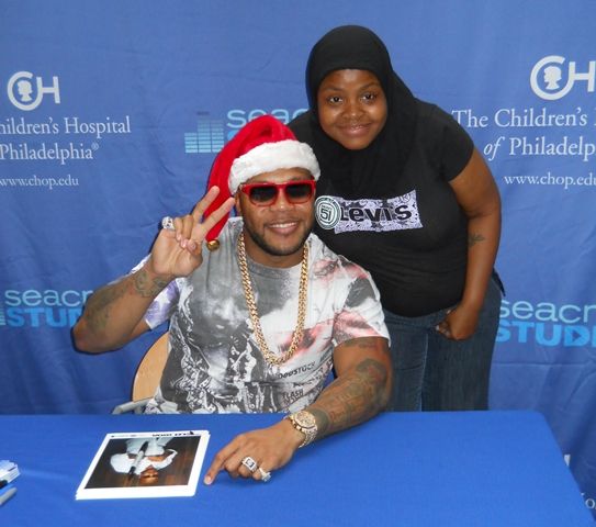 Flo Rida "Shows Love" To Seacrest Studios
