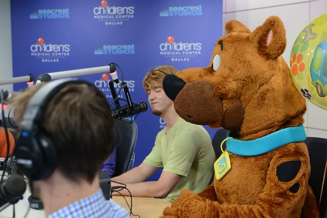 Scooby-Doo Live! Visits Seacrest Studio in Dallas before Solving a  Mystery!