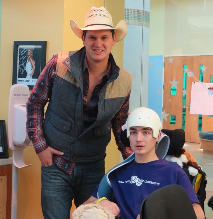 Jon Pardi Performs 'Up All Night' At Seacrest Studios