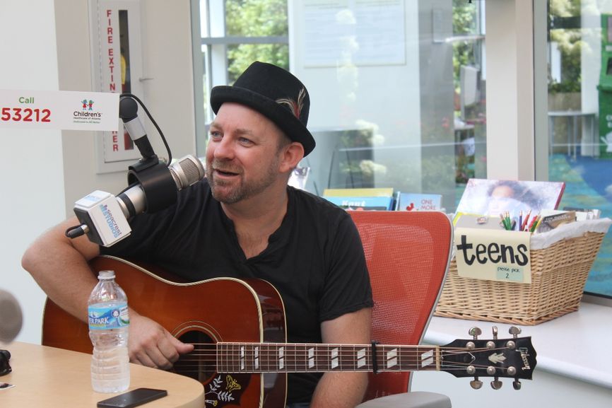 Kristian Bush Sings With Patients At Seacrest Studios