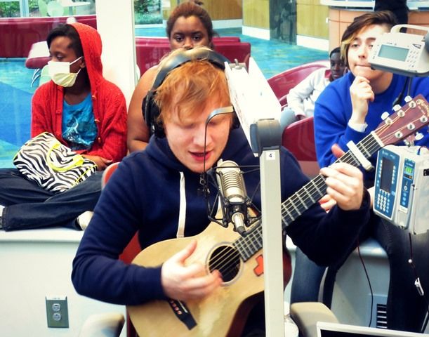 Ed Sheeran Performs "Lego House" At Seacrest Studios