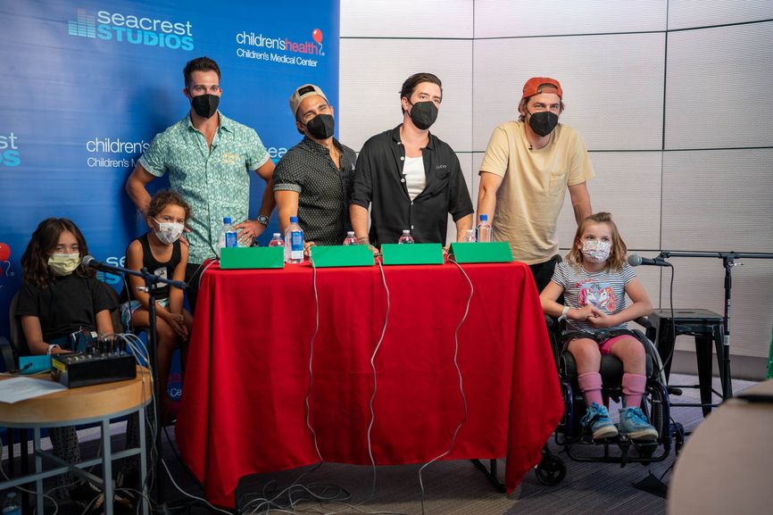 Dallas Studio Visit Brings “Big Time Rush” of Excitement to Patients