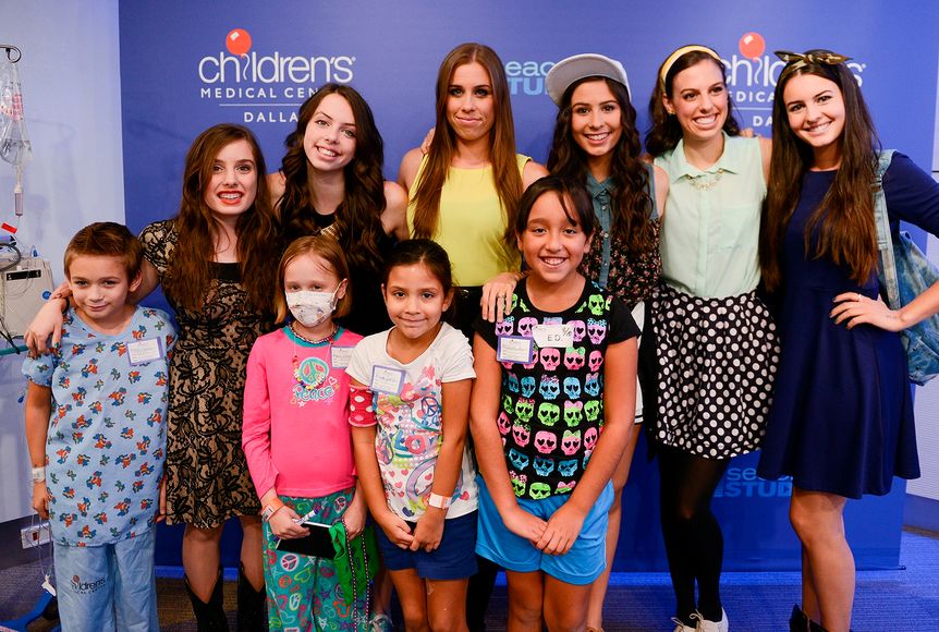 The Cimorellis Sing at Childrens Medical Center of Dallas!