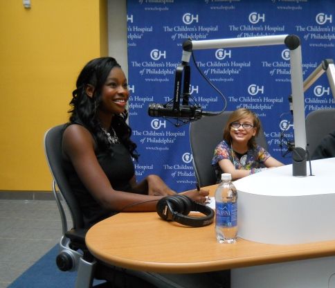 CoCo Jones Sings For Patients In Studio!