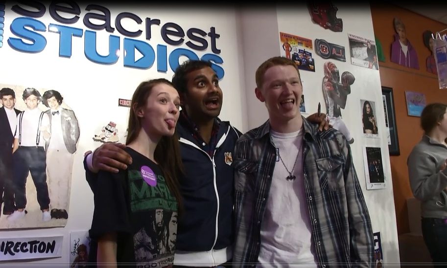 Aziz Ansari Plays 'Name that Tune' At Seacrest Studios
