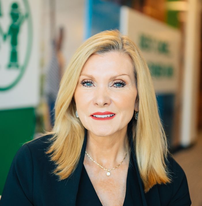 Donna Hyland
