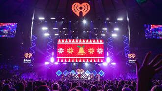 CHOC Patients attend KIIS FM's Jingle Ball!