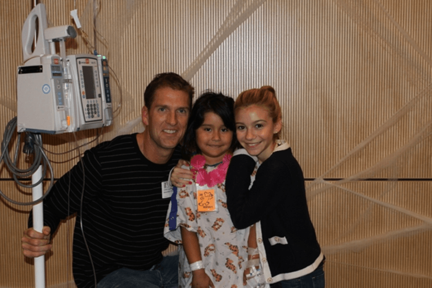 G. Hannelius and Regan Burns from A Dog With a Blog Hang Out At Seacrest Studios!