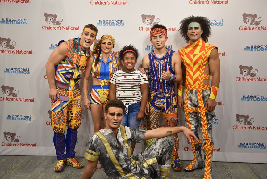 Cirque Du Soleil Brings An Incredible Act To Seacrest Studios!