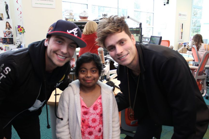Wesley Stromberg & Spencer Sutherland Visit Patients in Atlanta