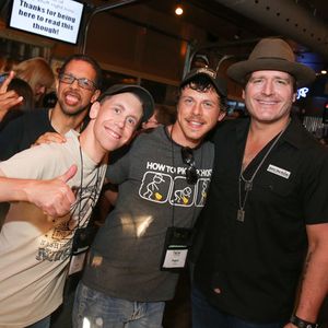 800878680.jpg 800878680.jpg