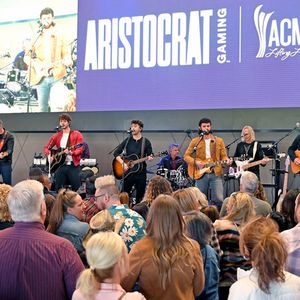 1381722677.jpg 1381722677.jpg